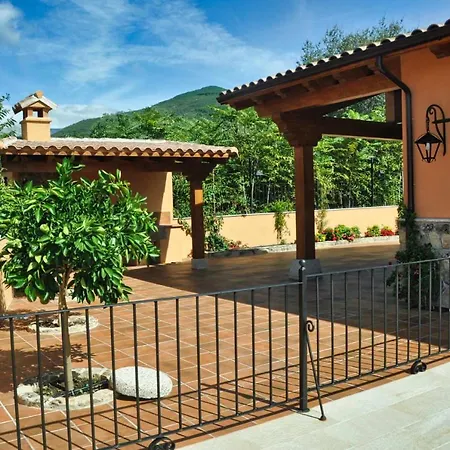 El Hojaranzo Con Encanto En カンデレダ