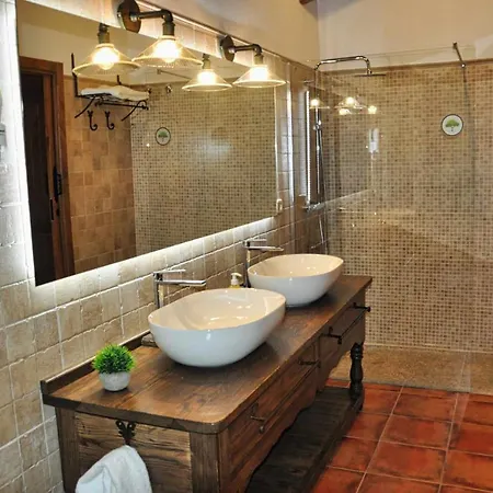 El Hojaranzo Con Encanto En בית נופש קנדלדה