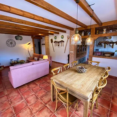 El Hojaranzo Con Encanto En 別荘 *