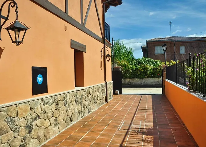 Ferienhaus El Hojaranzo Con Encanto En
