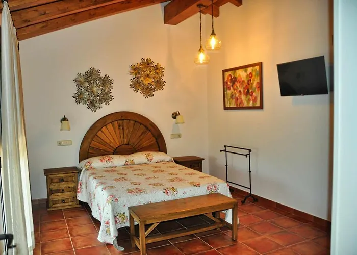 Ferienhaus El Hojaranzo Con Encanto En *