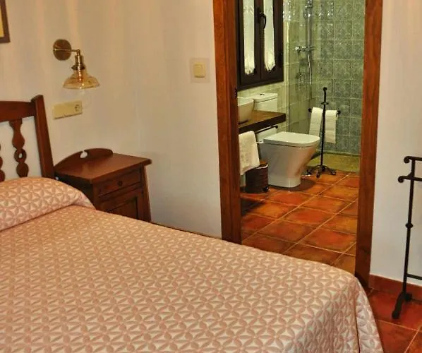 Ferienhaus El Hojaranzo Con Encanto En *