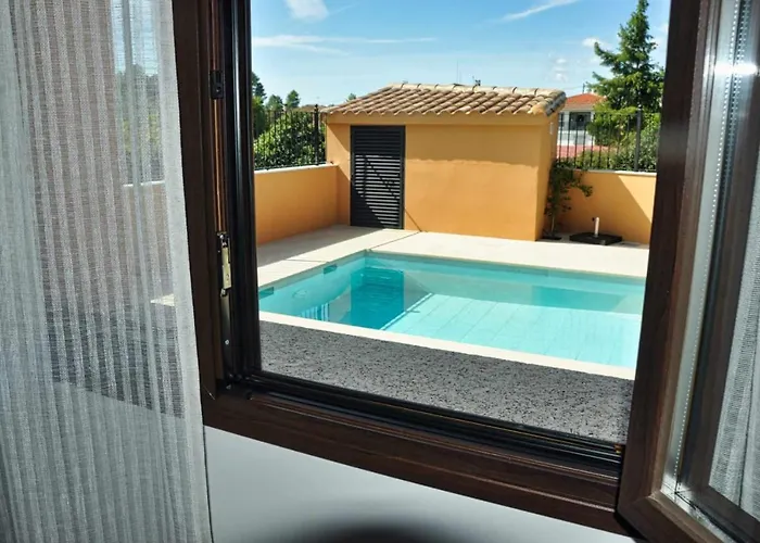 El Hojaranzo Con Encanto En Ferienhaus Candeleda